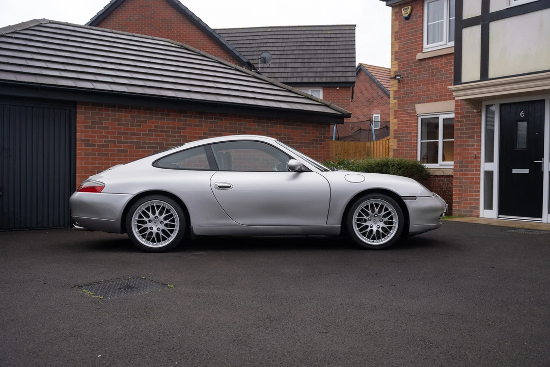 1998 Porsche 996 Carrera - Image 16 of 31