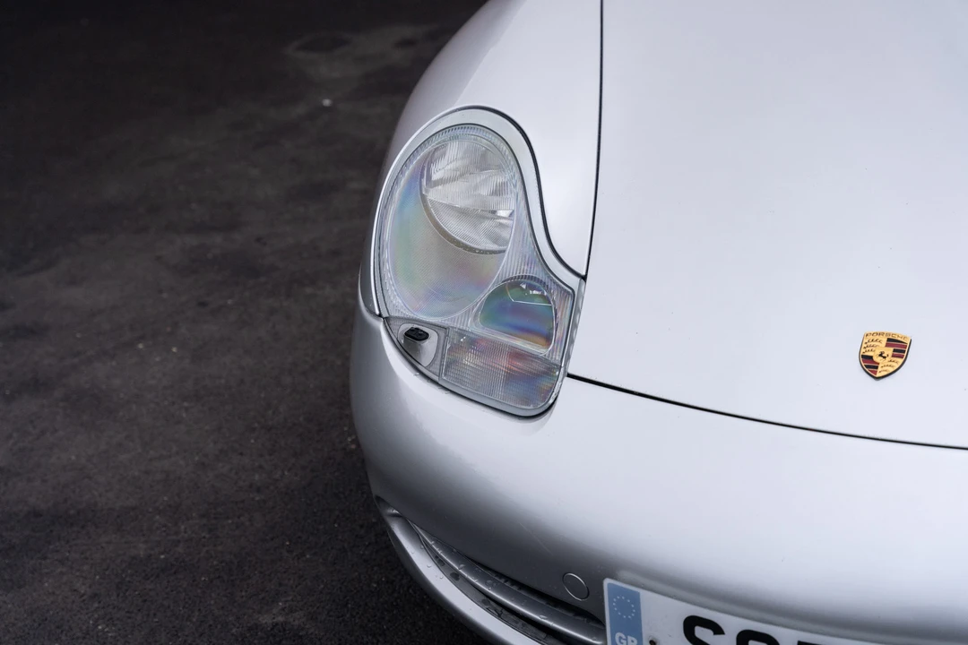 1998 Porsche 996 Carrera - Image 27 of 31
