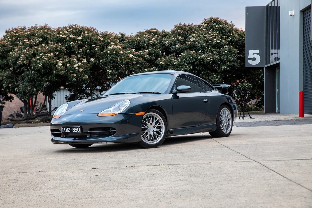 1998 Porsche 996 Carrera - Image 24 of 31