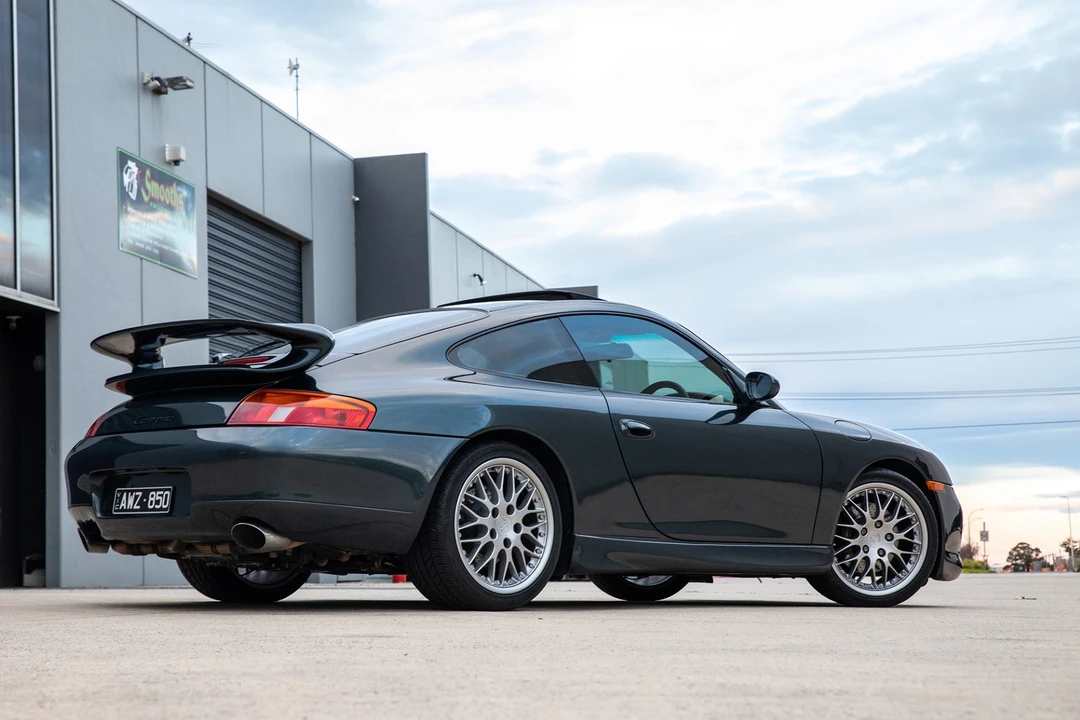 1998 Porsche 996 Carrera - Image 25 of 31