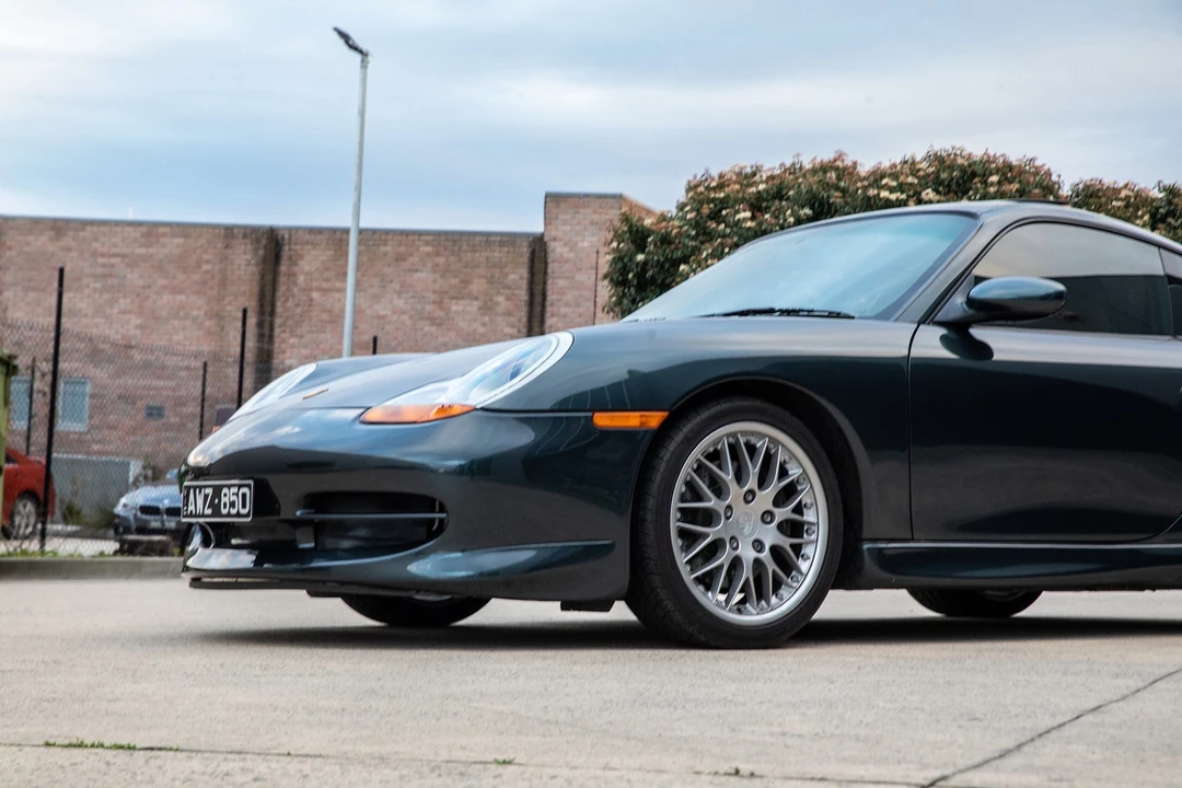 1998 Porsche 996 Carrera - Image 29 of 31