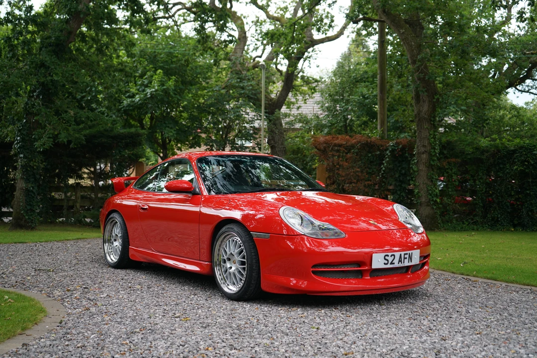 1998 Porsche 996 Carrera - Image 10 of 31