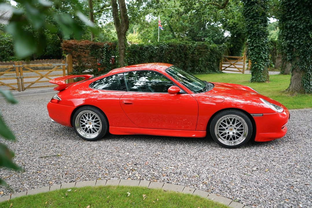1998 Porsche 996 Carrera - Image 17 of 31
