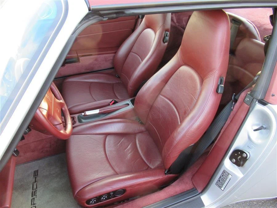 1998 Porsche 993 Carrera 4 - Image 8 of 18