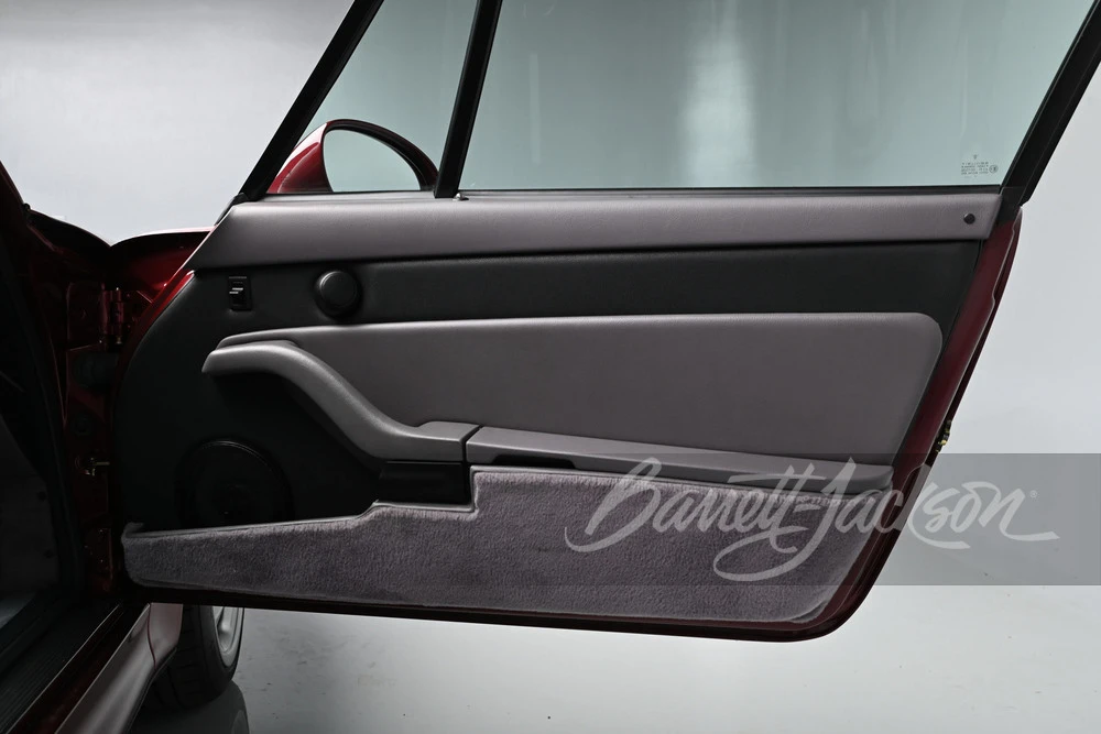 1998 Porsche 993 Carrera S - Image 21 of 31