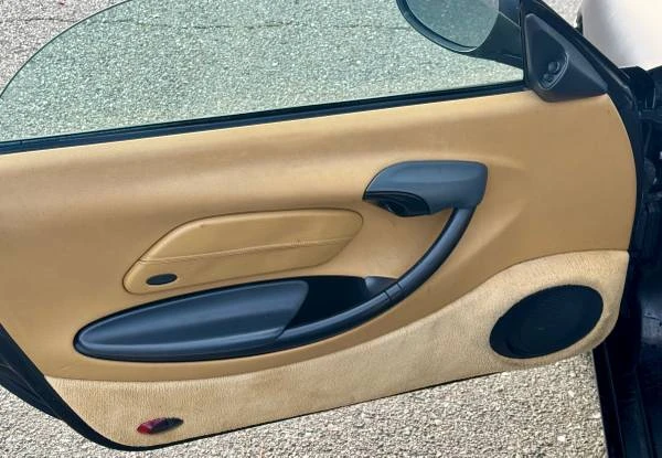 1998 Porsche 986 Boxster - Image 13 of 18