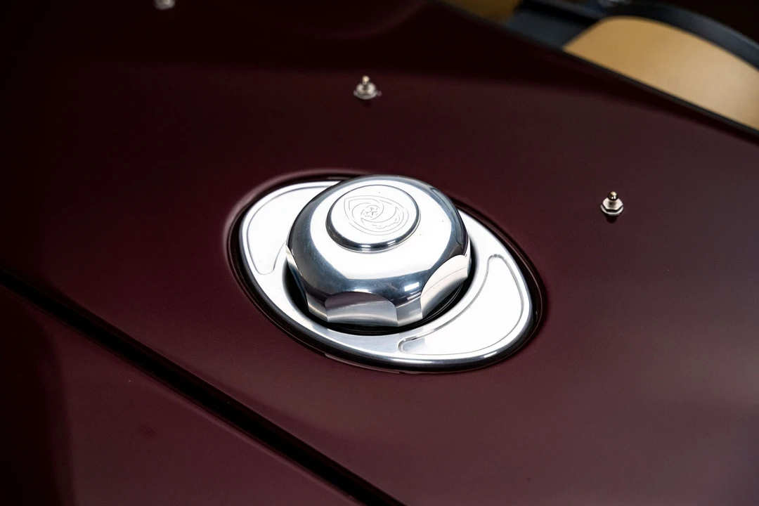 1998 Panoz Roadster - Image 27 of 31