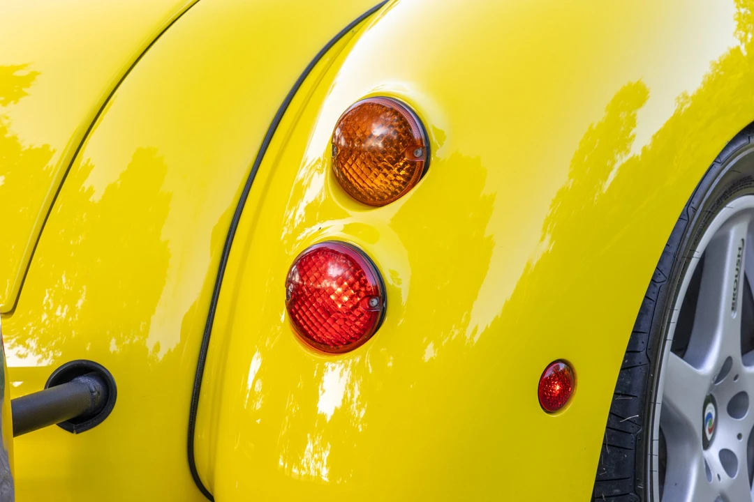1998 Panoz Roadster - Image 24 of 31