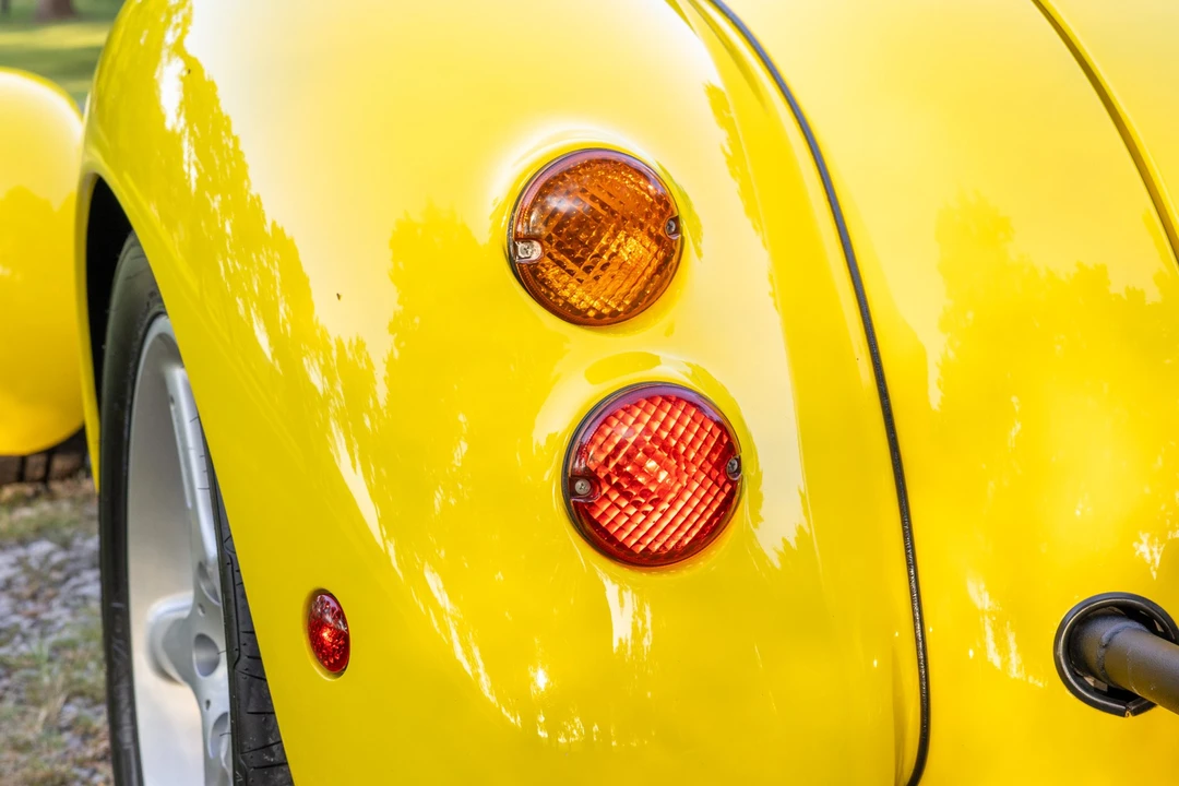 1998 Panoz Roadster - Image 25 of 31