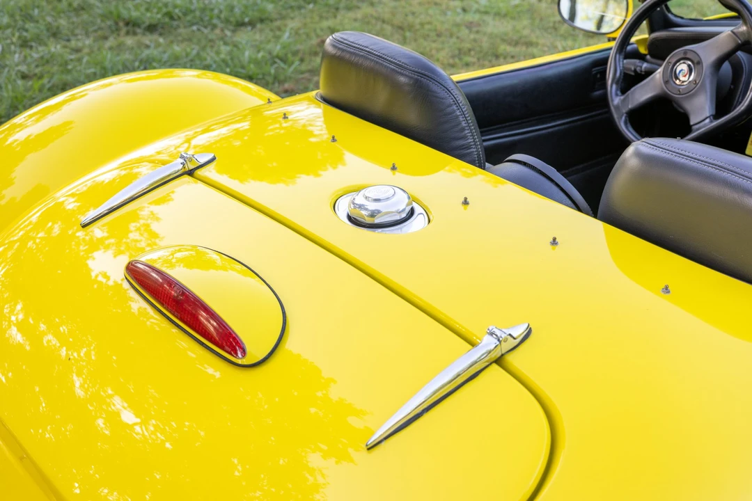 1998 Panoz Roadster - Image 26 of 31