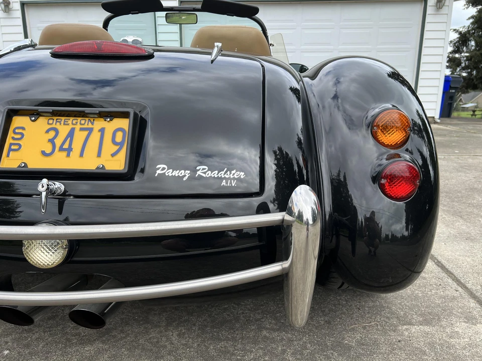 1998 Panoz Roadster - Image 17 of 31