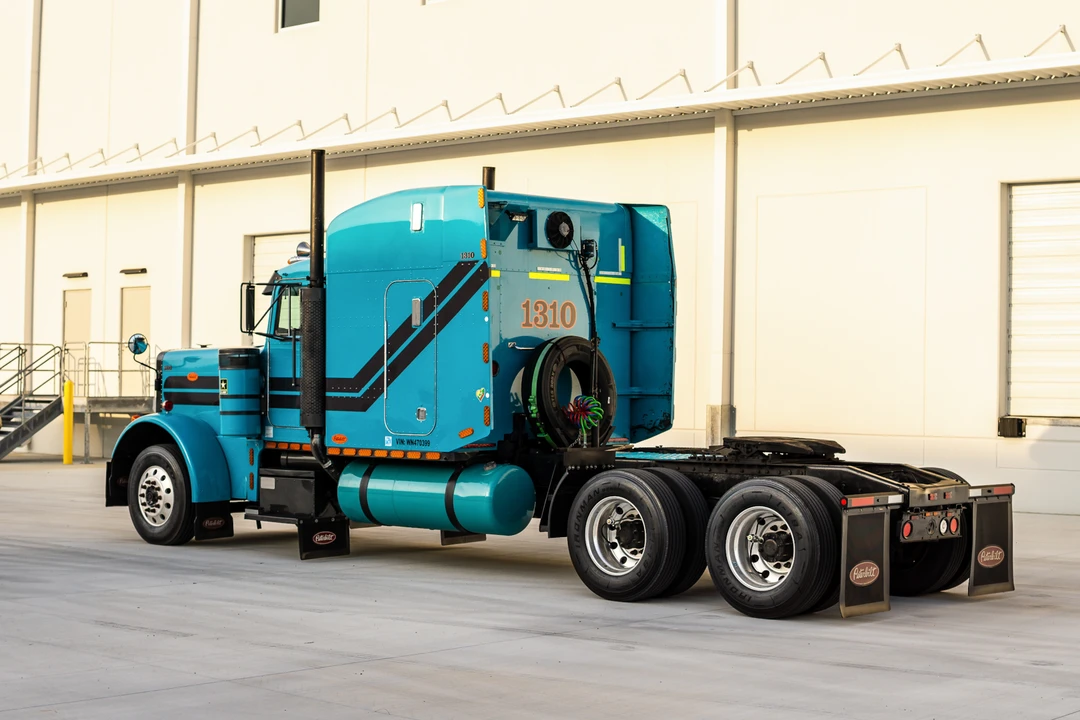 1998 Peterbilt 379 - Image 21 of 31