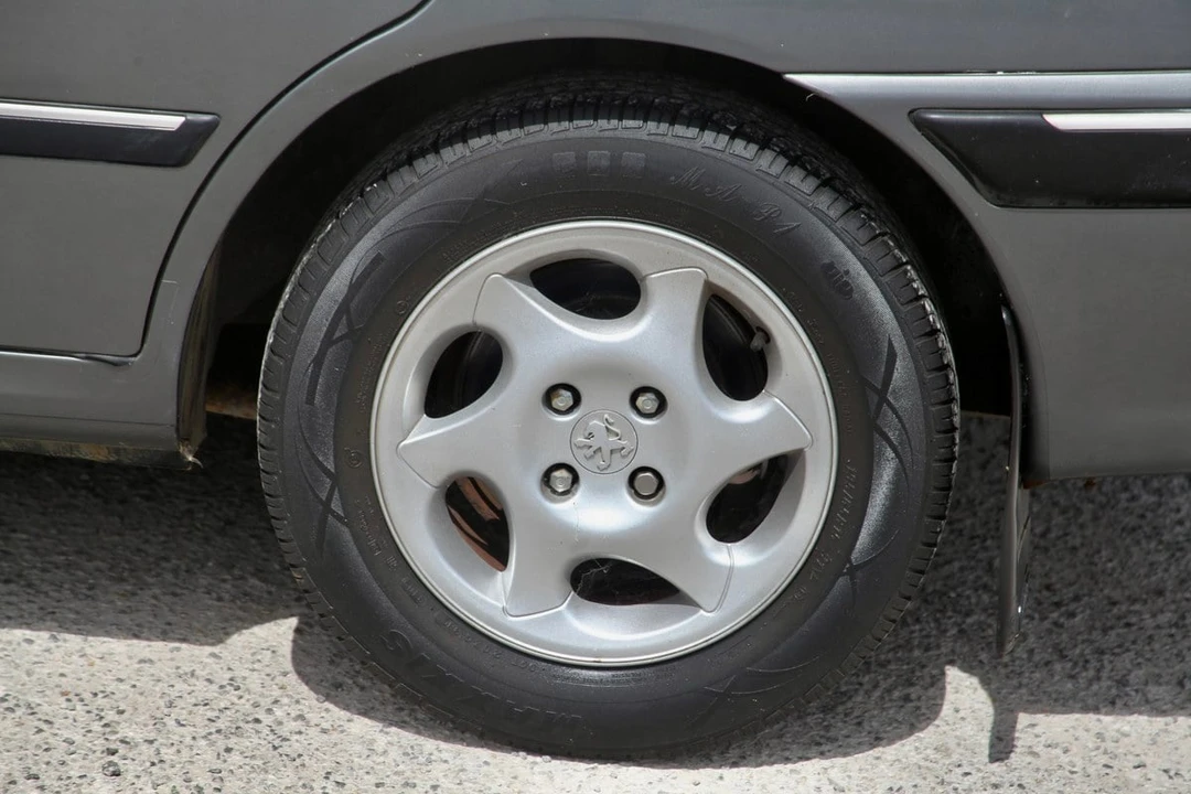 1998 Peugeot - Image 29 of 30