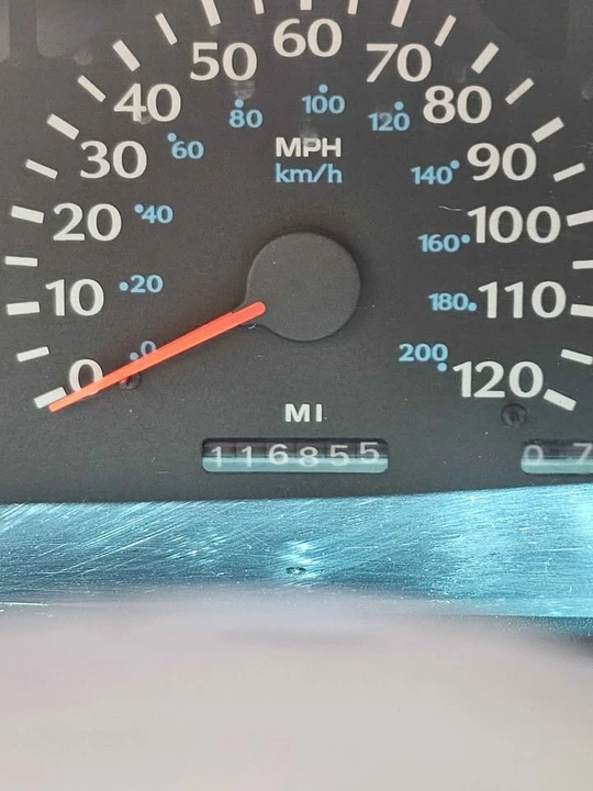 1998 Plymouth Neon - Image 4 of 10