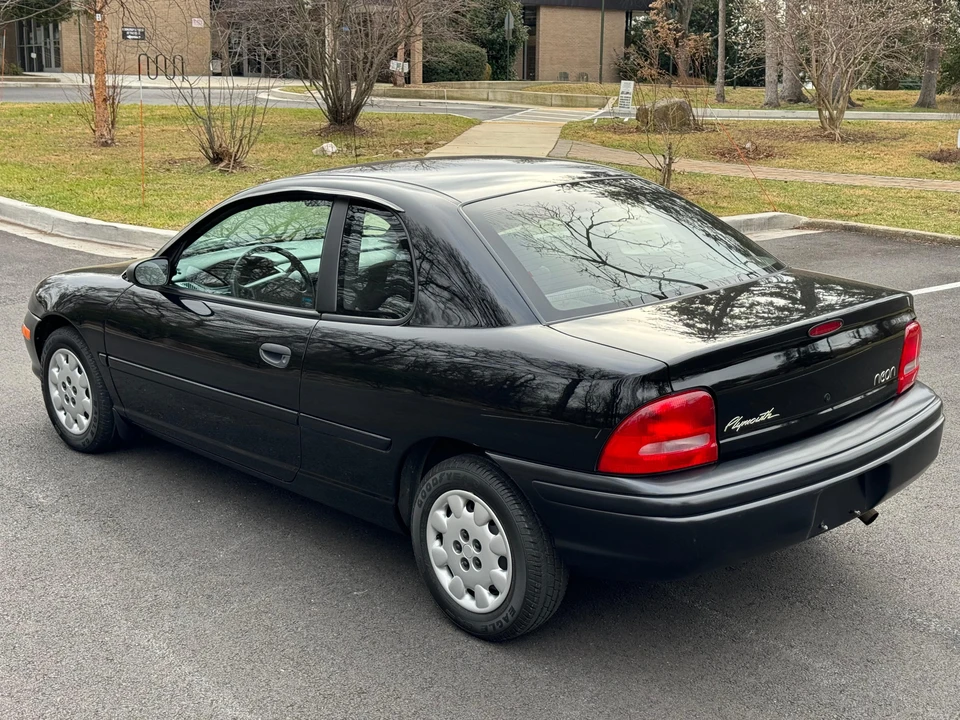 1998 Plymouth Neon - Image 13 of 31