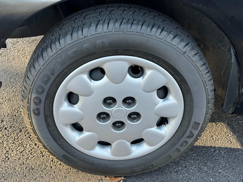 1998 Plymouth Neon - Image 29 of 31