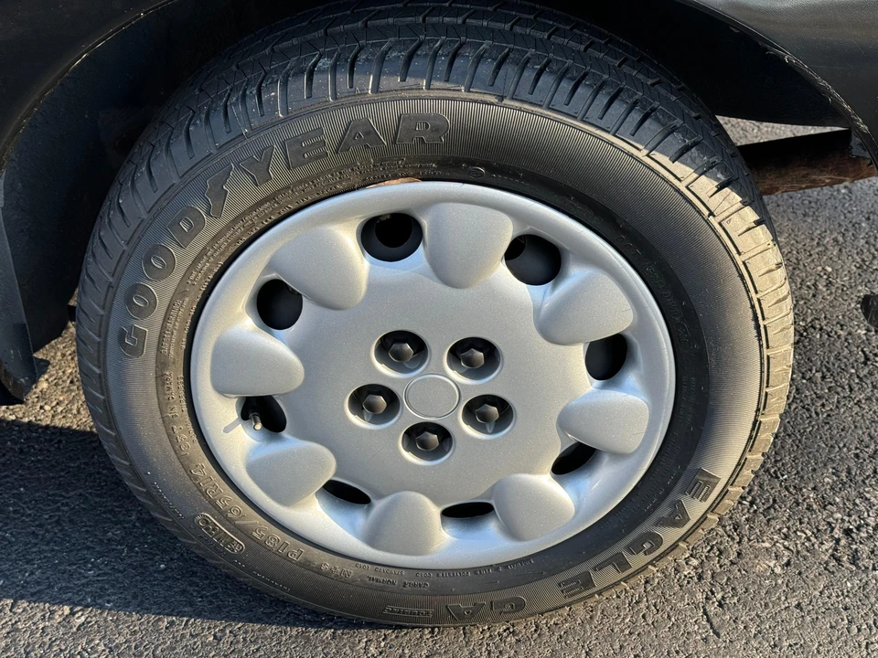 1998 Plymouth Neon - Image 28 of 31