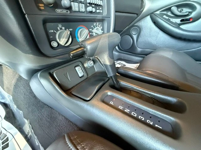 1998 Pontiac Firebird 4th Gen - Image 15 of 20