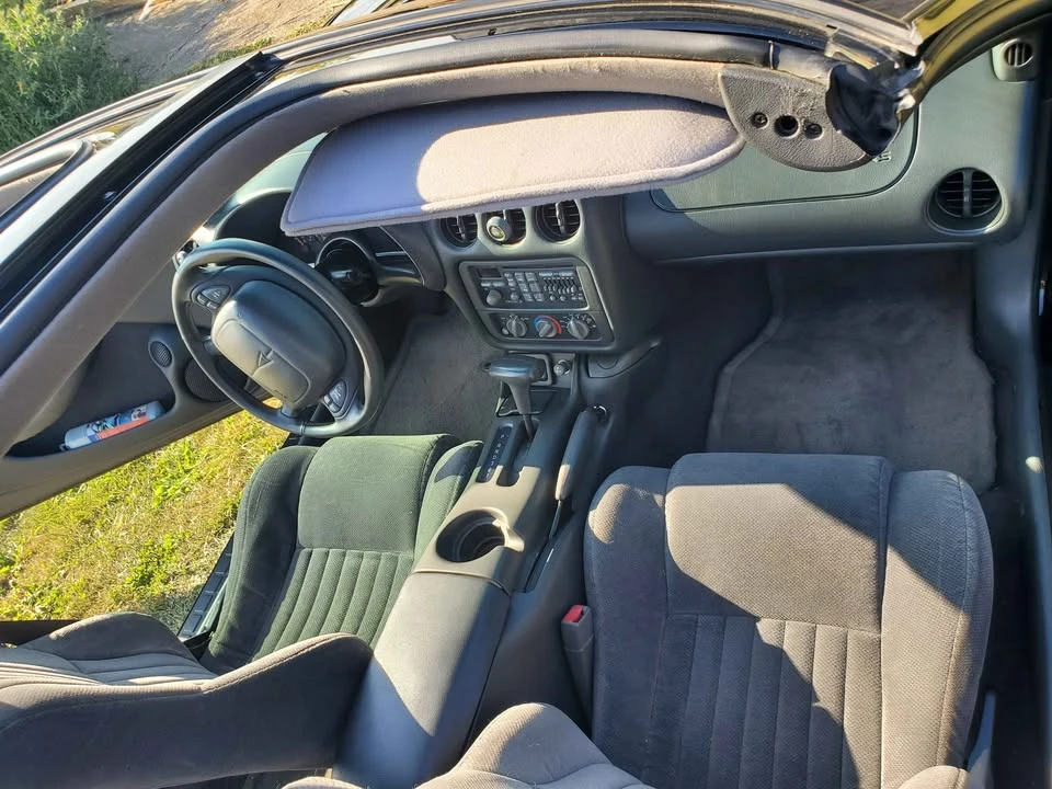 1998 Pontiac Firebird 4th Gen - Image 6 of 15