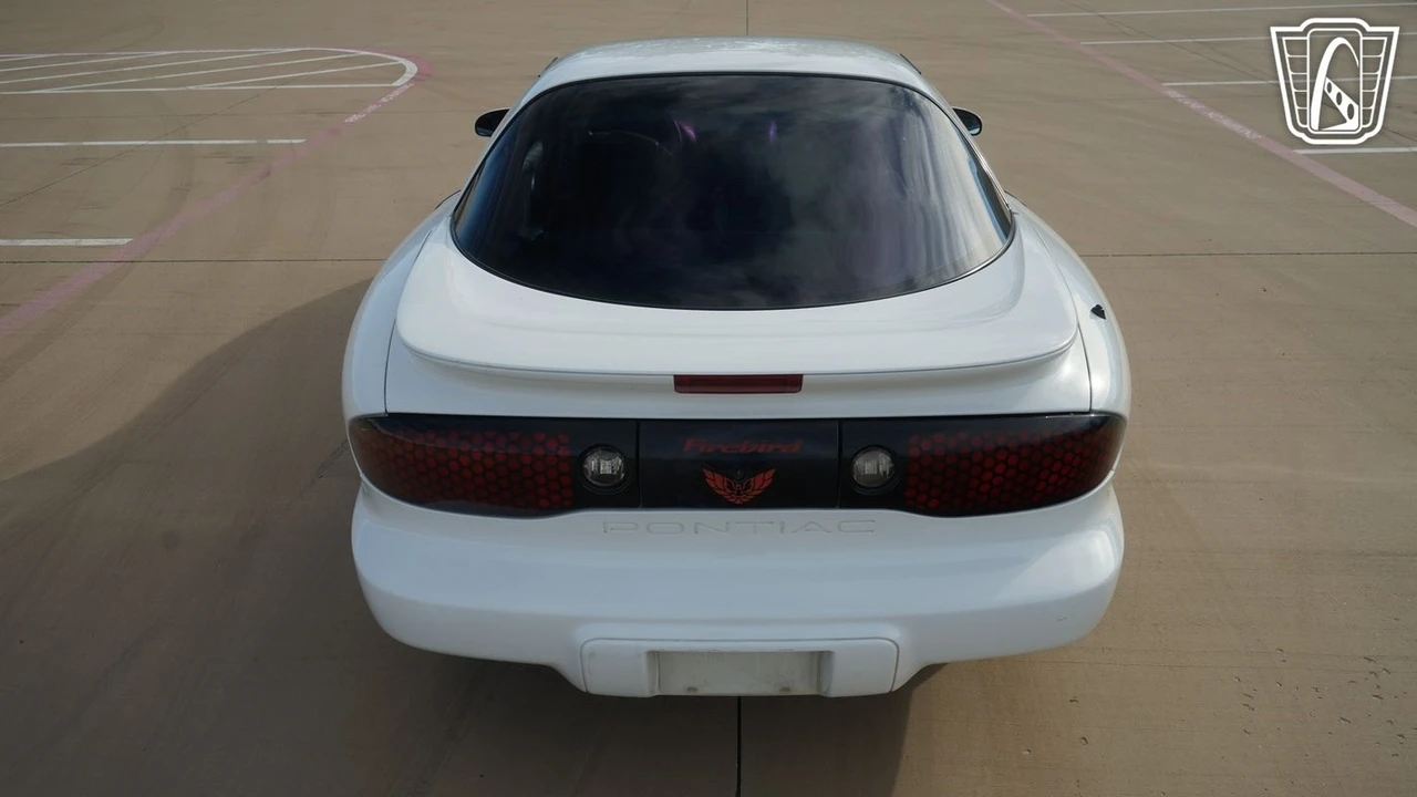1998 Pontiac Firebird 4th Gen - Image 13 of 21