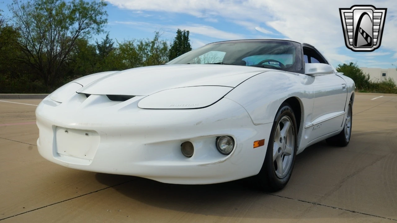 1998 Pontiac Firebird 4th Gen - Image 3 of 12