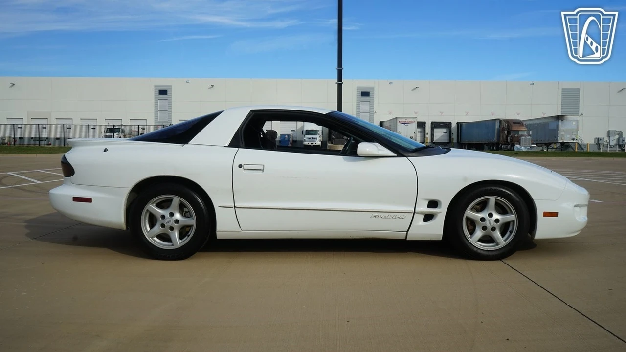 1998 Pontiac Firebird 4th Gen - Image 20 of 21