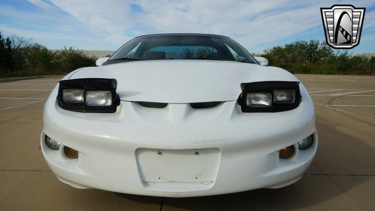 1998 Pontiac Firebird 4th Gen - Image 13 of 21