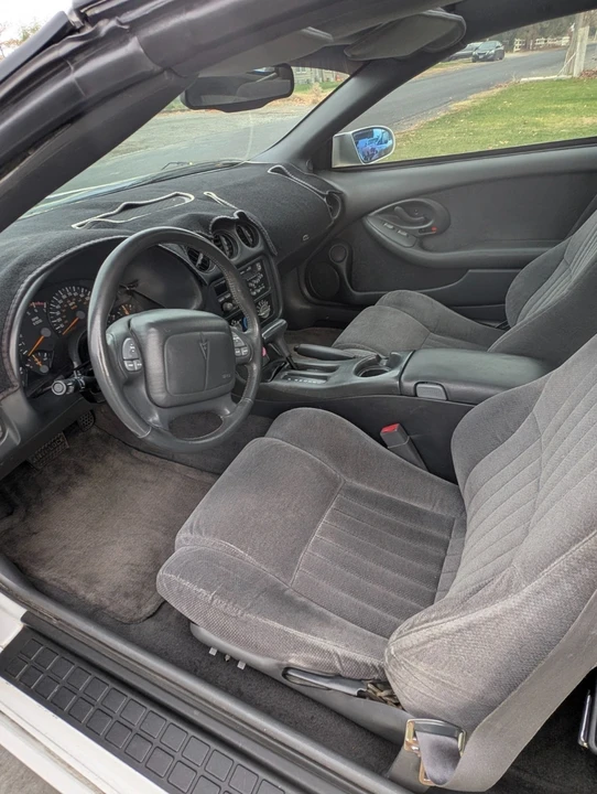1998 Pontiac Firebird 4th Gen - Image 3 of 10