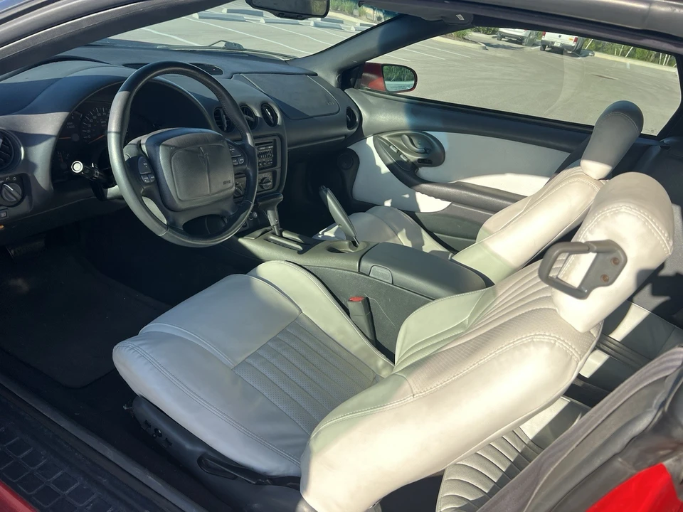 1998 Pontiac Firebird 4th Gen - Image 19 of 24