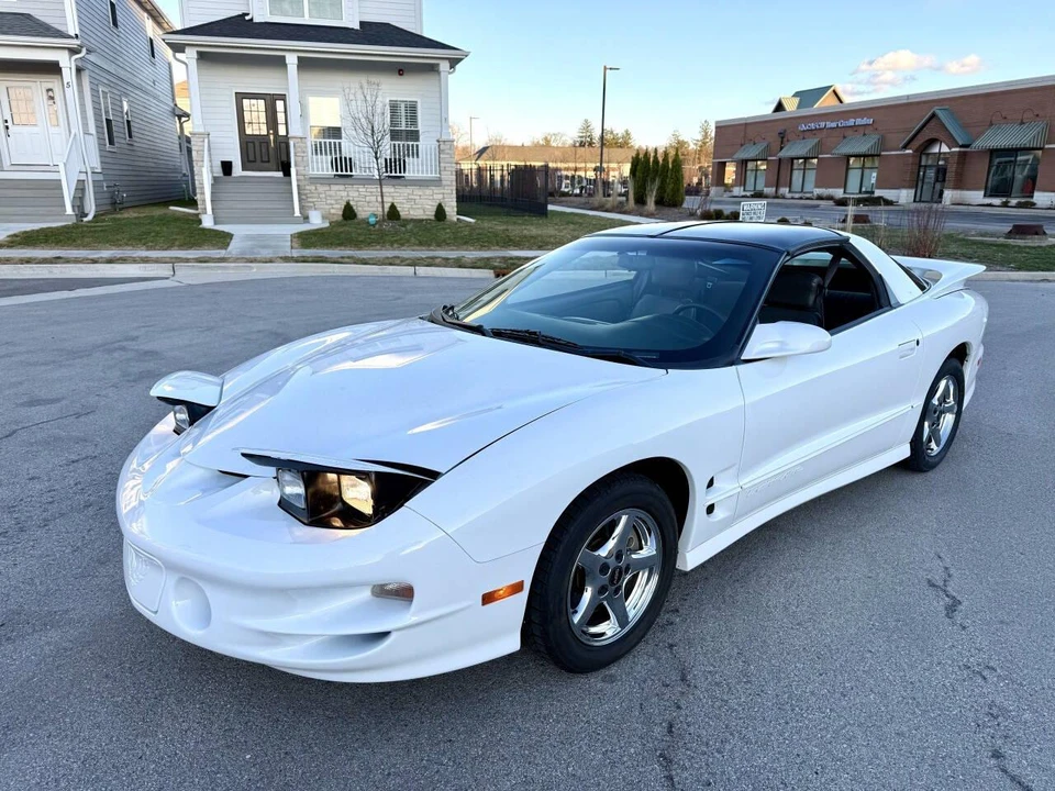 1998 Pontiac Firebird 4th Gen - Image 5 of 31