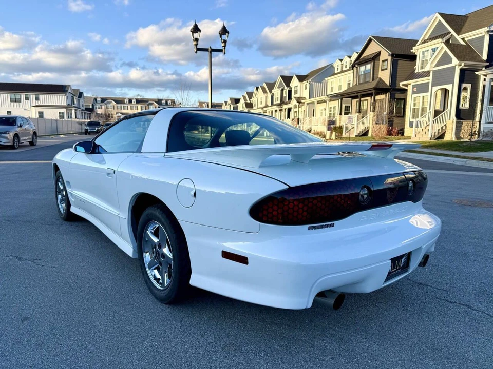 1998 Pontiac Firebird 4th Gen - Image 14 of 31