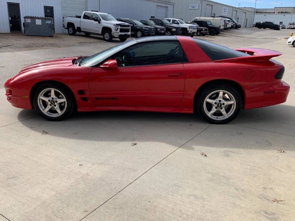 1998 Pontiac Firebird 4th Gen - Image 10 of 20