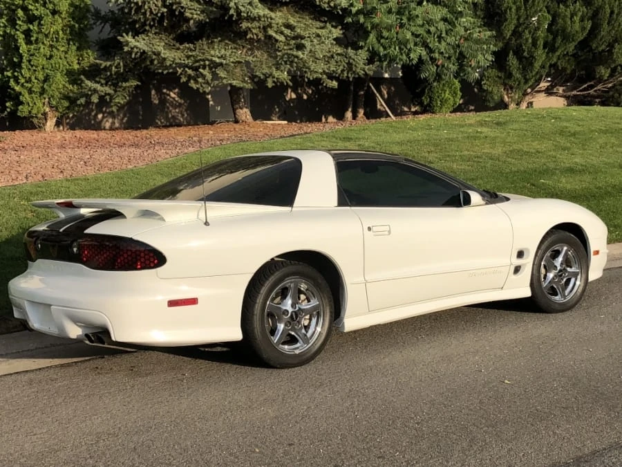 1998 Pontiac Firebird 4th Gen - Image 10 of 11
