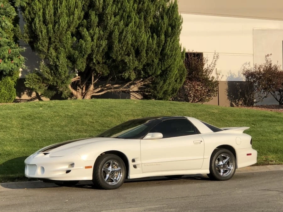 1998 Pontiac Firebird 4th Gen - Image 2 of 11