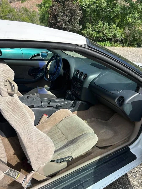 1998 Pontiac Firebird 4th Gen - Image 11 of 14