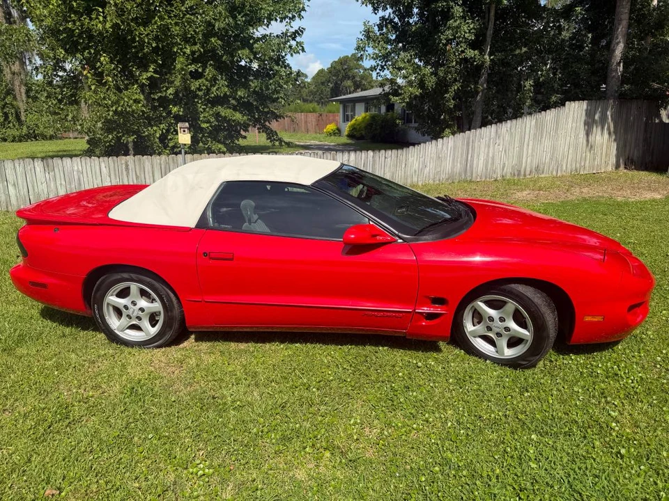 1998 Pontiac Firebird 4th Gen - Image 17 of 21