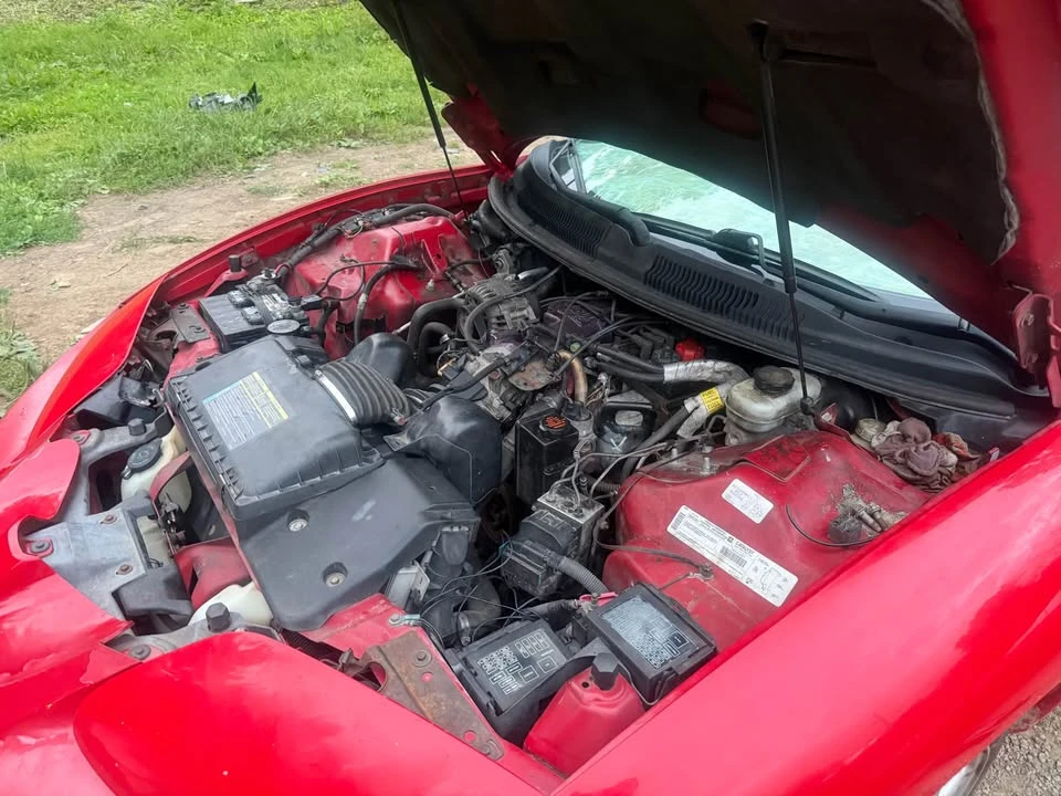 1998 Pontiac Firebird 4th Gen - Image 10 of 16