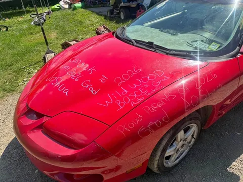 1998 Pontiac Firebird Coupe 2D
