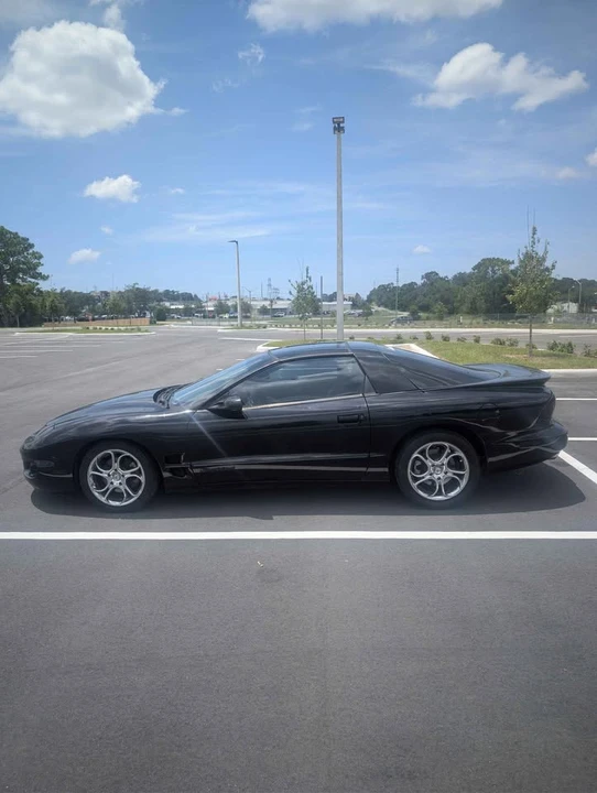 1998 Pontiac Firebird 4th Gen - Image 8 of 10