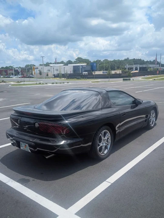 1998 Pontiac Firebird 4th Gen - Image 5 of 10