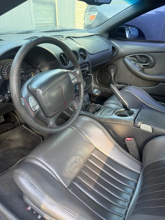 1998 Pontiac Firebird 4th Gen - Image 2 of 4