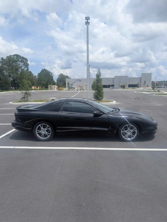 1998 Pontiac Firebird 4th Gen - Image 4 of 10