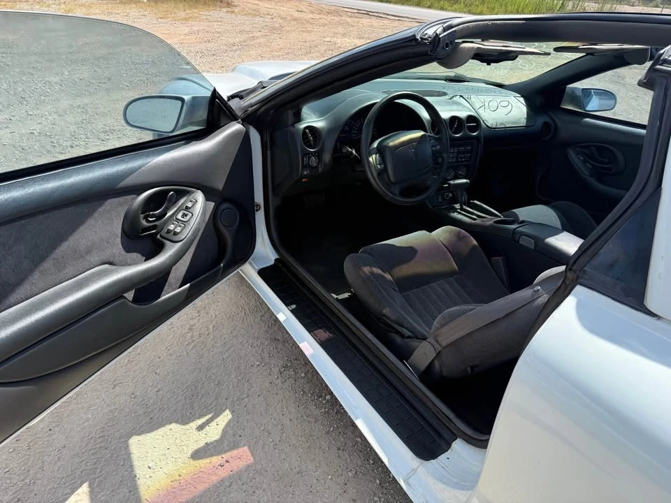 1998 Pontiac Firebird 4th Gen - Image 10 of 11