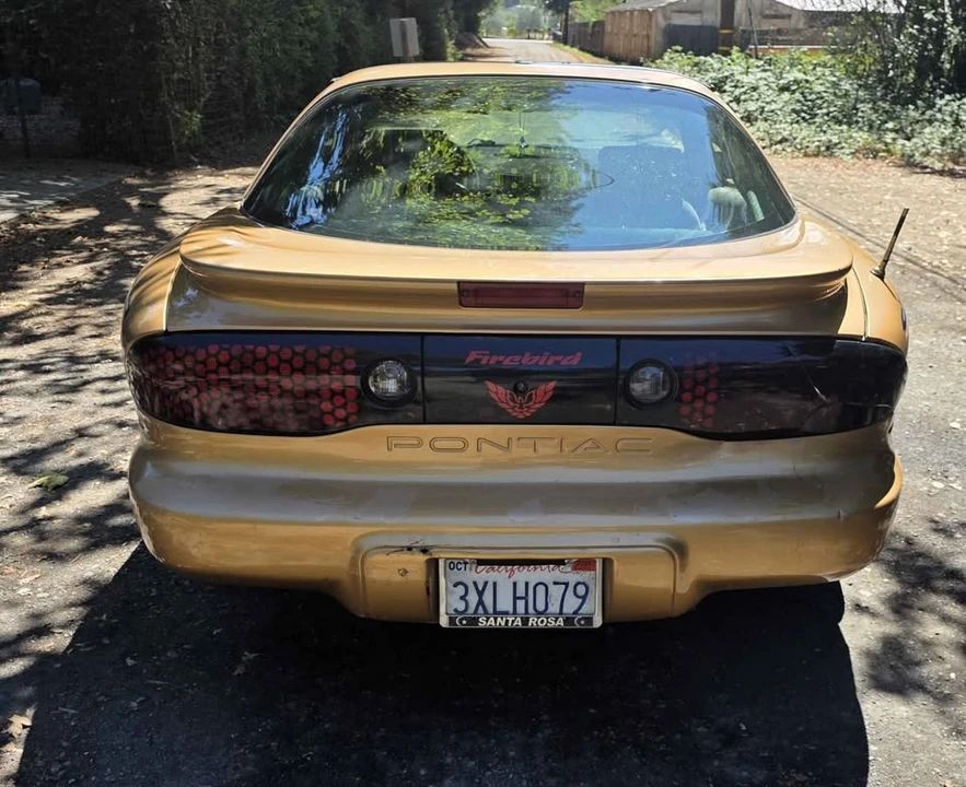 1998 Pontiac Firebird 4th Gen - Image 12 of 14
