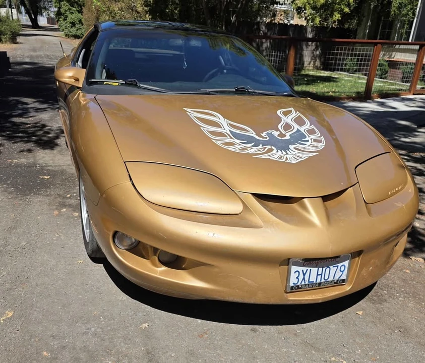 1998 Pontiac Firebird 4th Gen - Image 5 of 14