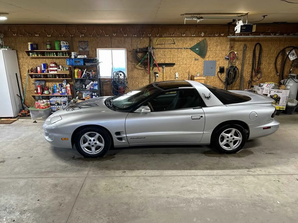 1998 Pontiac Firebird 4th Gen - Image 2 of 2