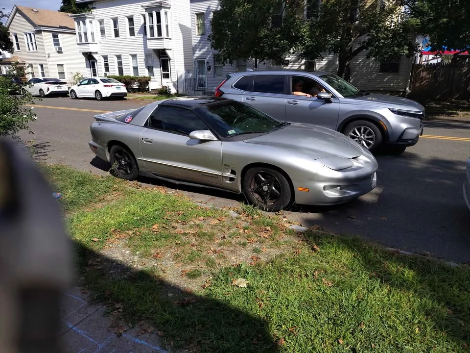 1998 Pontiac Firebird 4th Gen - Image 2 of 7