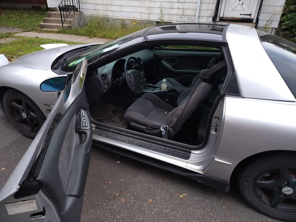 1998 Pontiac Firebird 4th Gen - Image 6 of 7