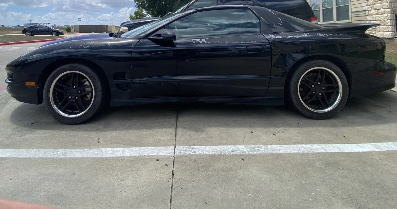 1998 Pontiac Firebird 4th Gen - Image 7 of 13