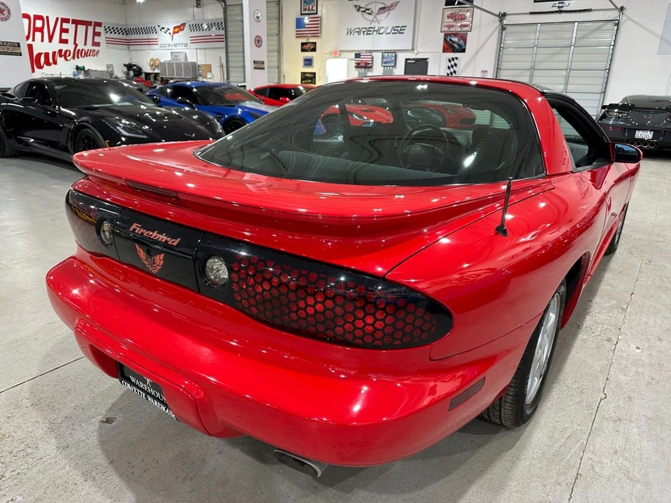 1998 Pontiac Firebird 4th Gen - Image 7 of 11